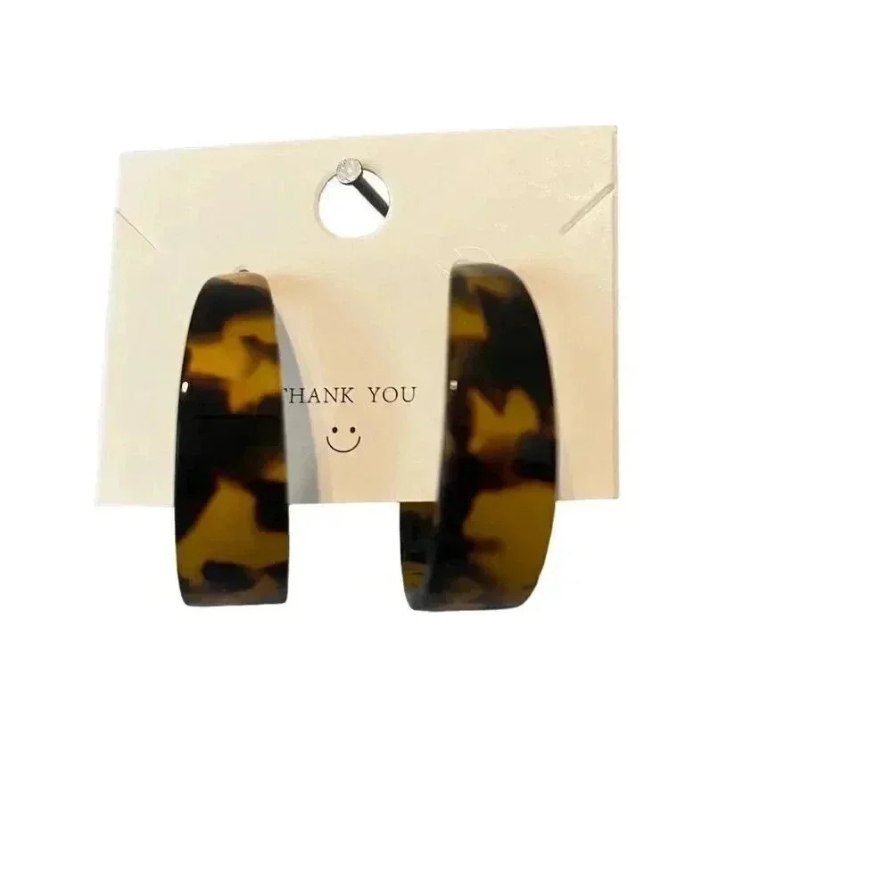 Stylish Tortoise Shell Hoop Earrings Lightweight Fashion Jewelry B1G1